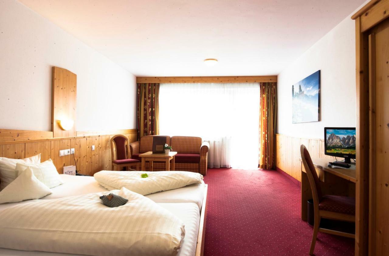 Familienhotel Alpina All Inklusive Wenns Exterior photo